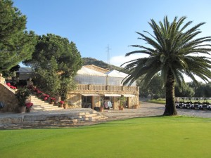 clubhaus palme golfclub putting gruen
